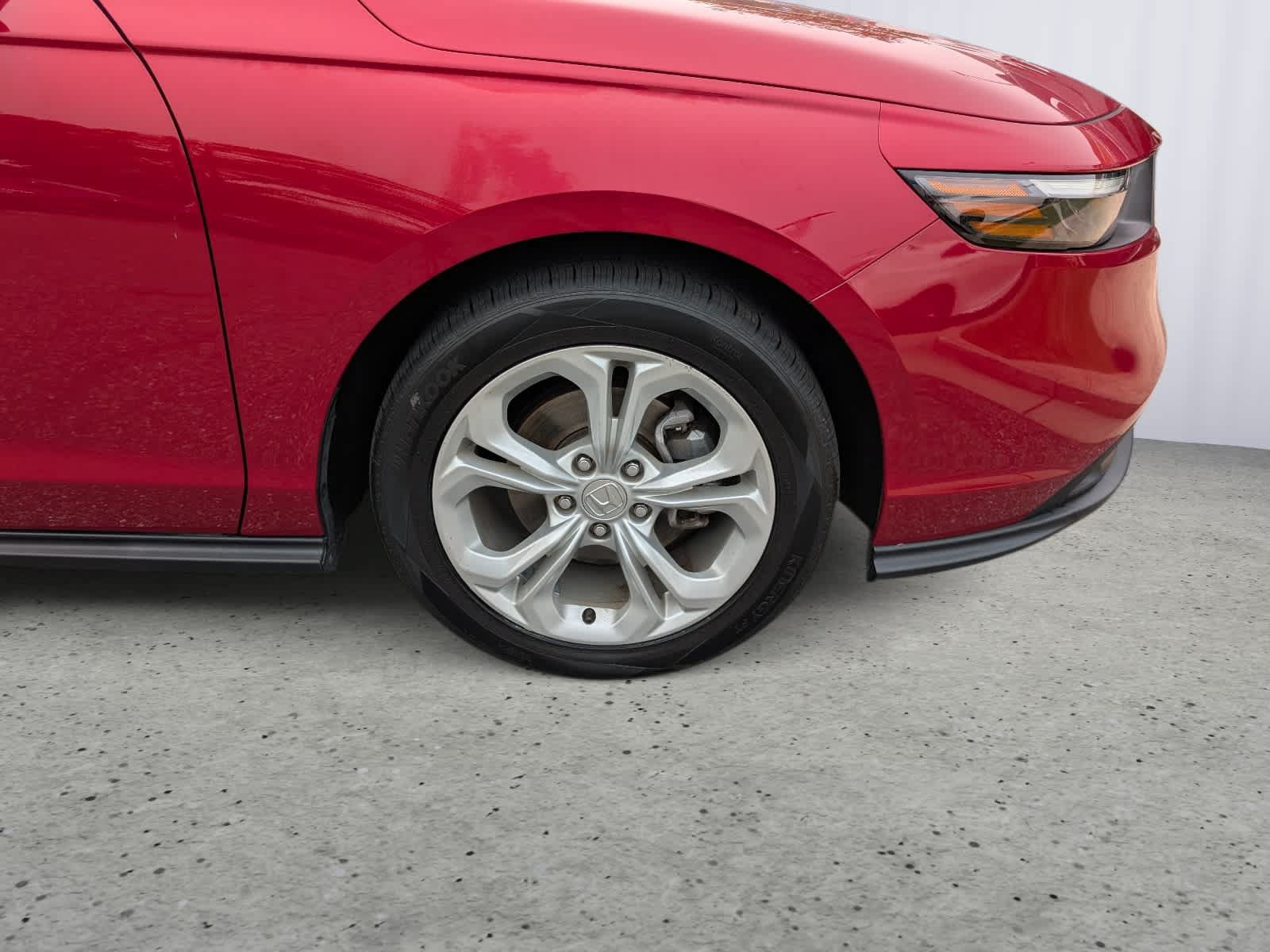 Used 2024 Honda Accord LX image 9