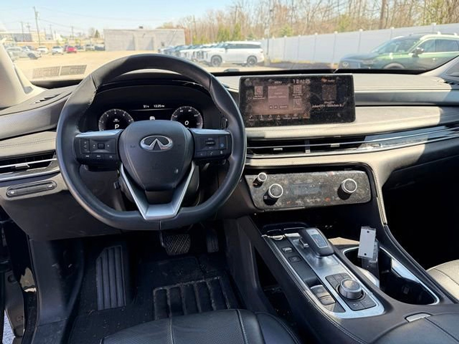 Certified 2023 INFINITI QX60 Luxe w/ Performance Audio Package image 13