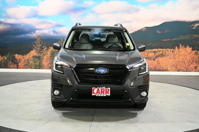Used 2023 Subaru Forester Premium AWD/4WD image 3