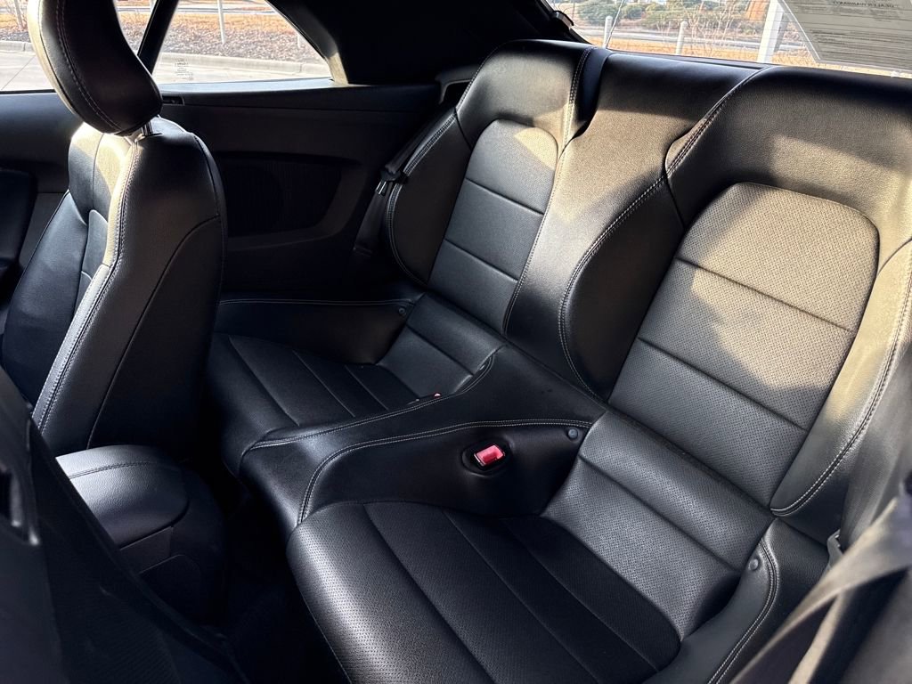 Used 2020 Ford Mustang Premium image 29