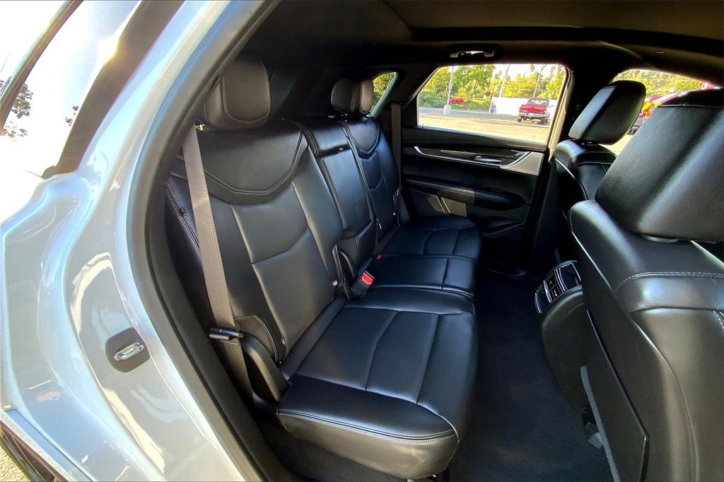 Certified 2023 Cadillac XT5 Sportv w/ Technology Package image 19