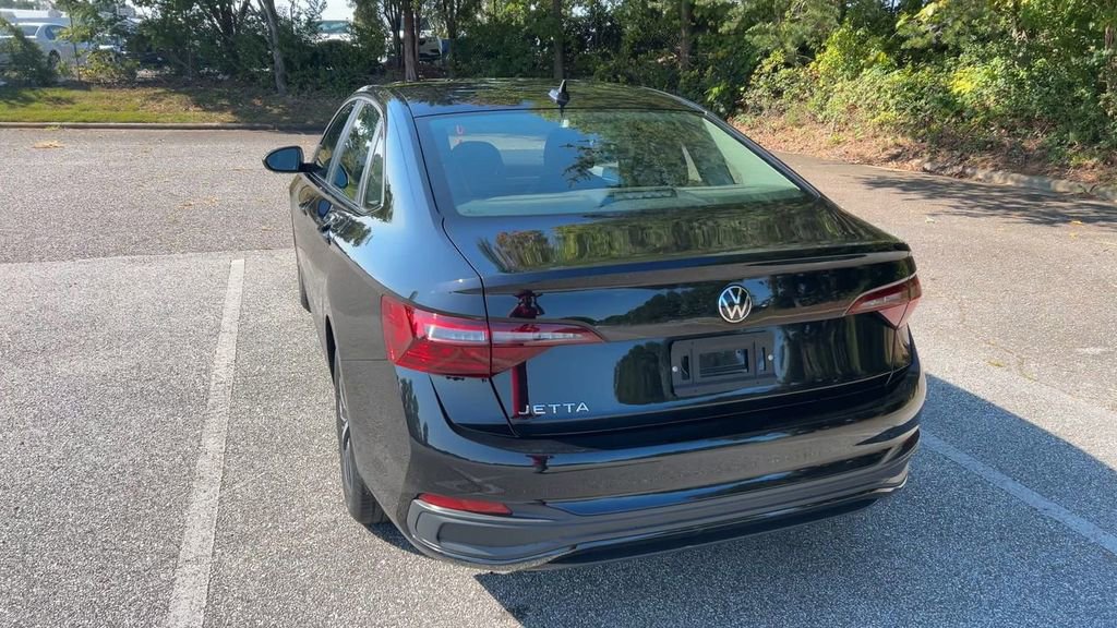 Used 2024 Volkswagen Jetta S image 43