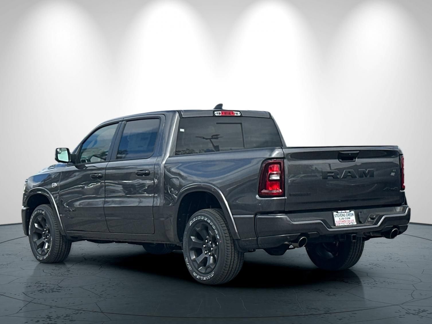 New 2026 RAM 1500 Big Horn w/ Night Edition AWD/4WD image 6