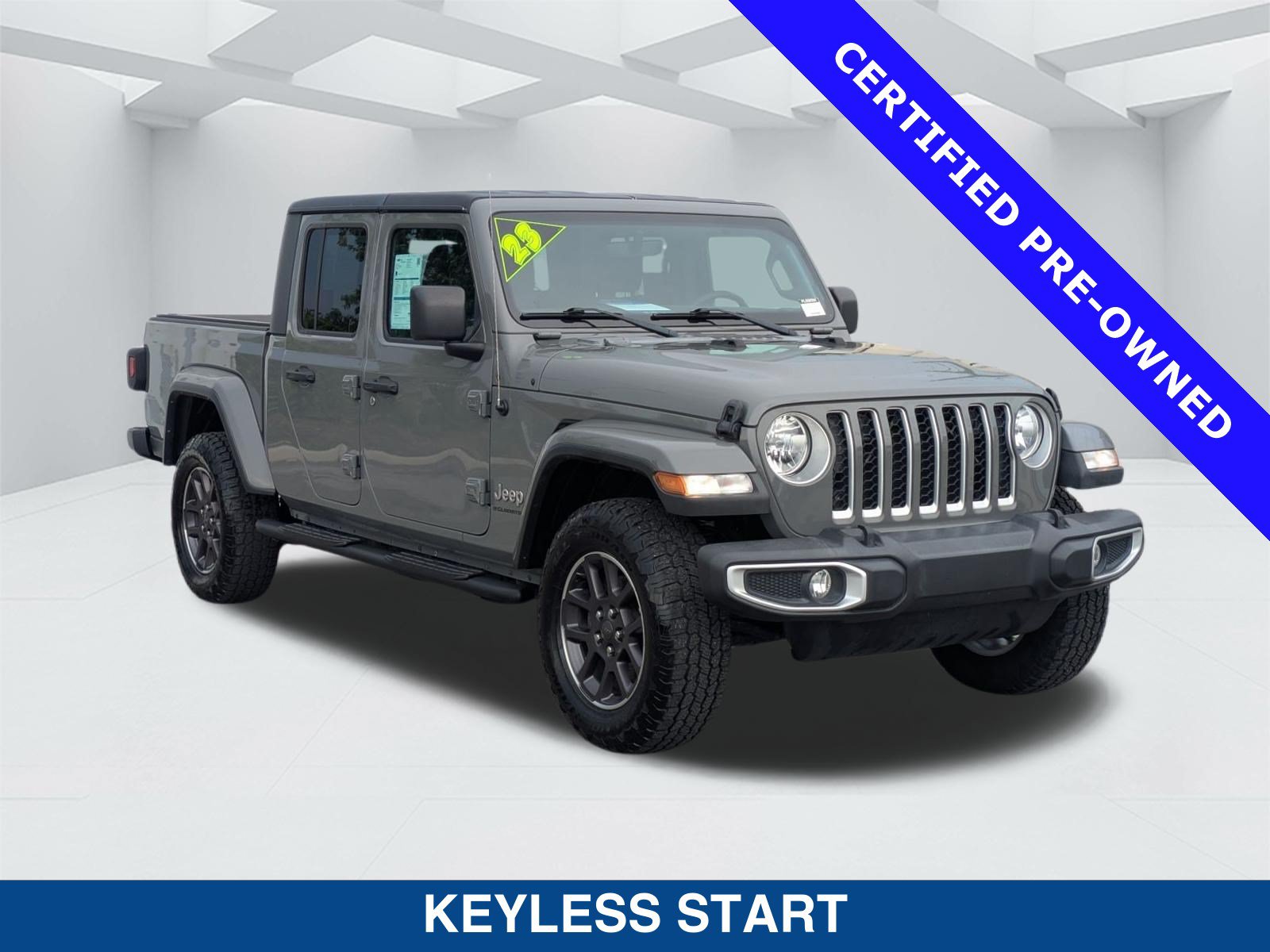 Used 2023 Jeep Gladiator Overland AWD/4WD image 3