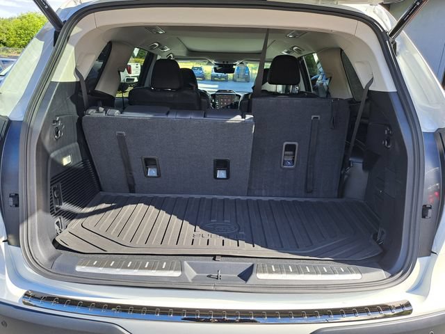 Certified 2025 Subaru Ascent Bronze Edition w/ Onyx Package AWD/4WD image 19