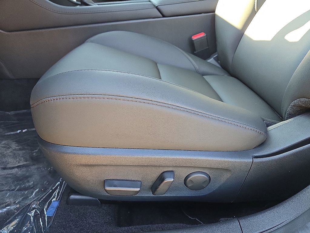 New 2025 MAZDA MAZDA3 s image 22