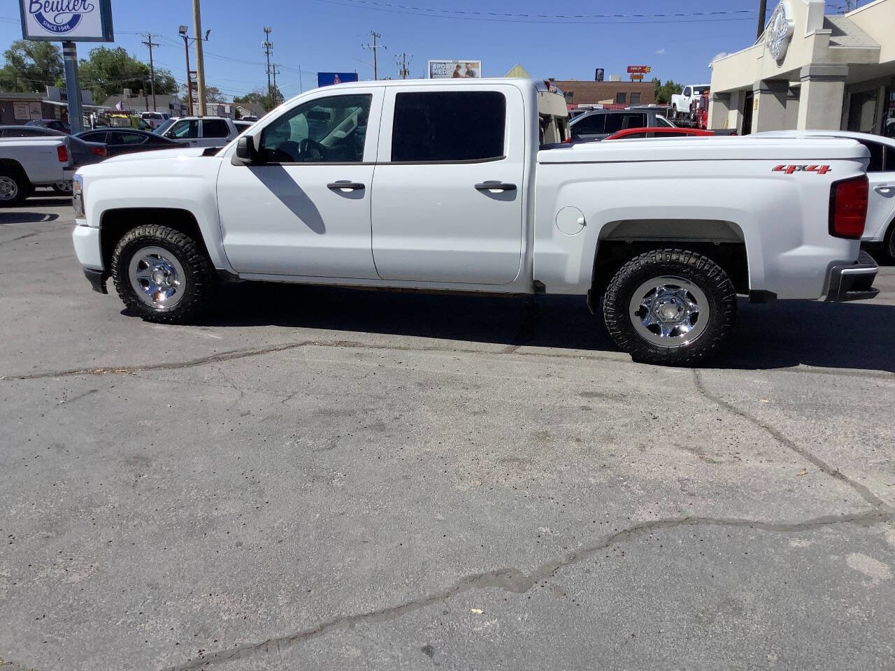 Used 2017 Chevrolet Silverado 1500 W/T w/ Special Service Package AWD/4WD image 15