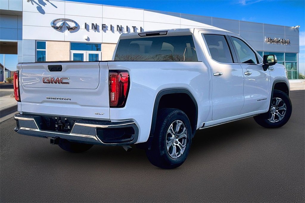 Used 2025 GMC Sierra 1500 SLT image 2