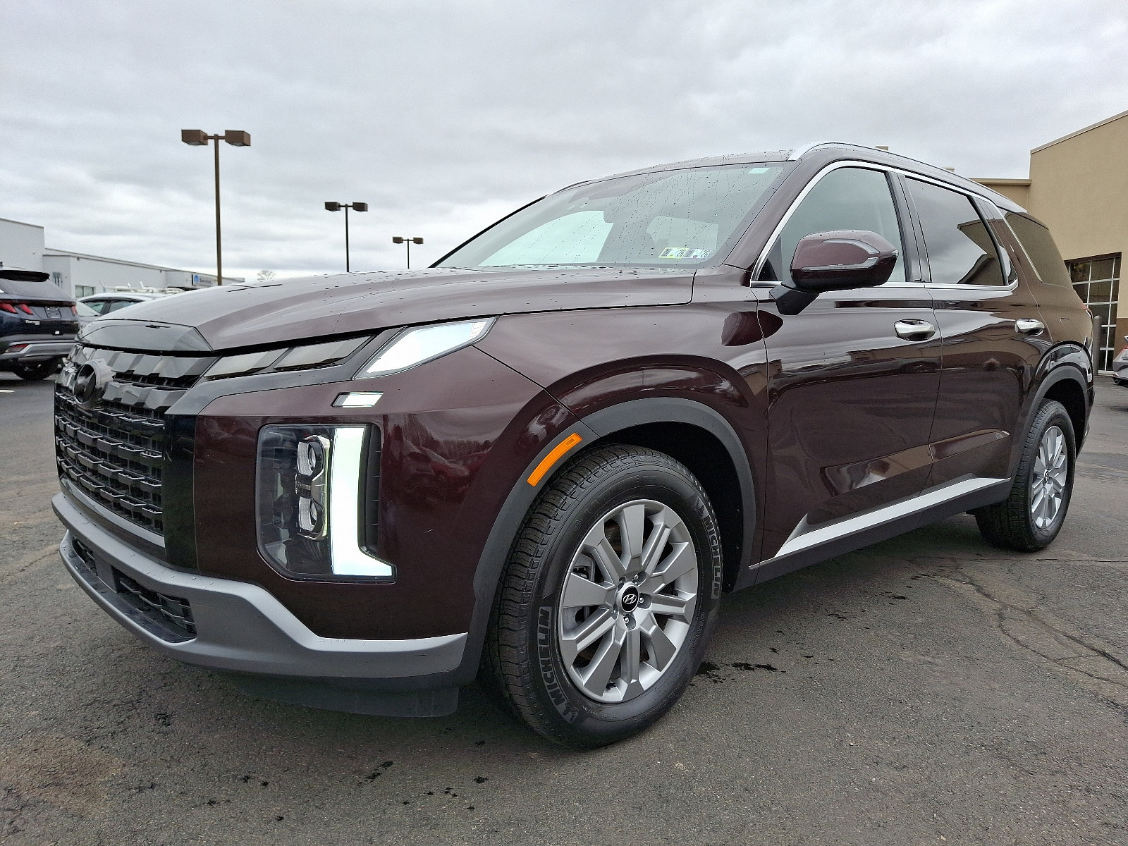 Used 2023 Hyundai Palisade SEL image 3