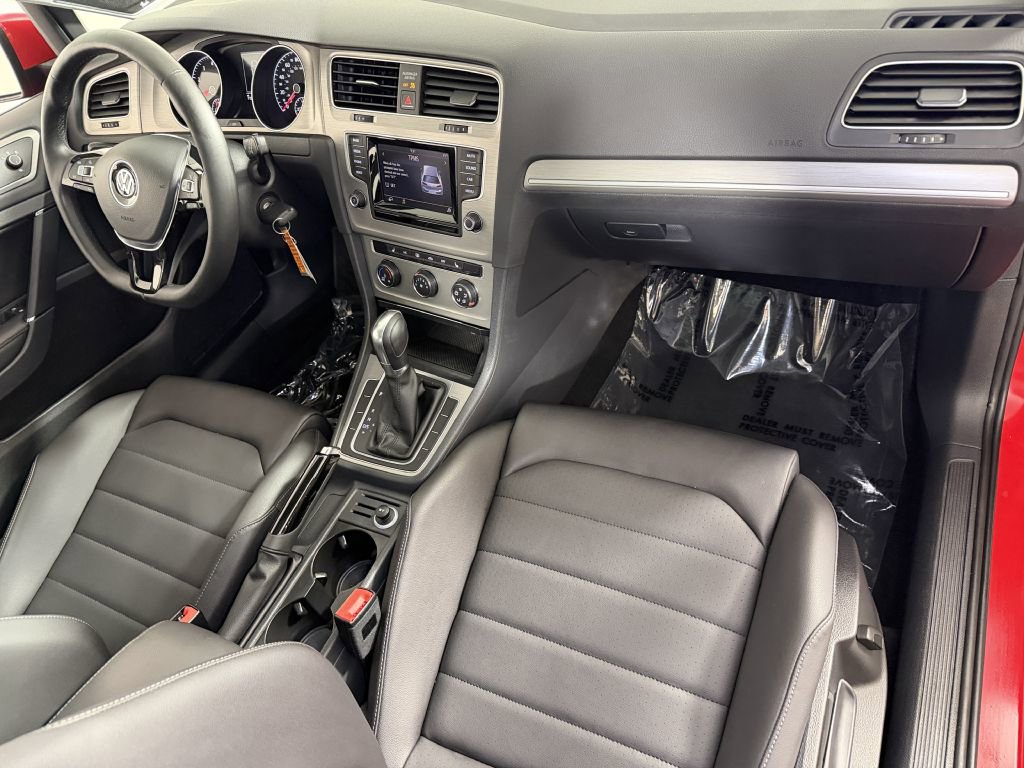 Used 2015 Volkswagen Golf SE w/ Lighting Package image 15