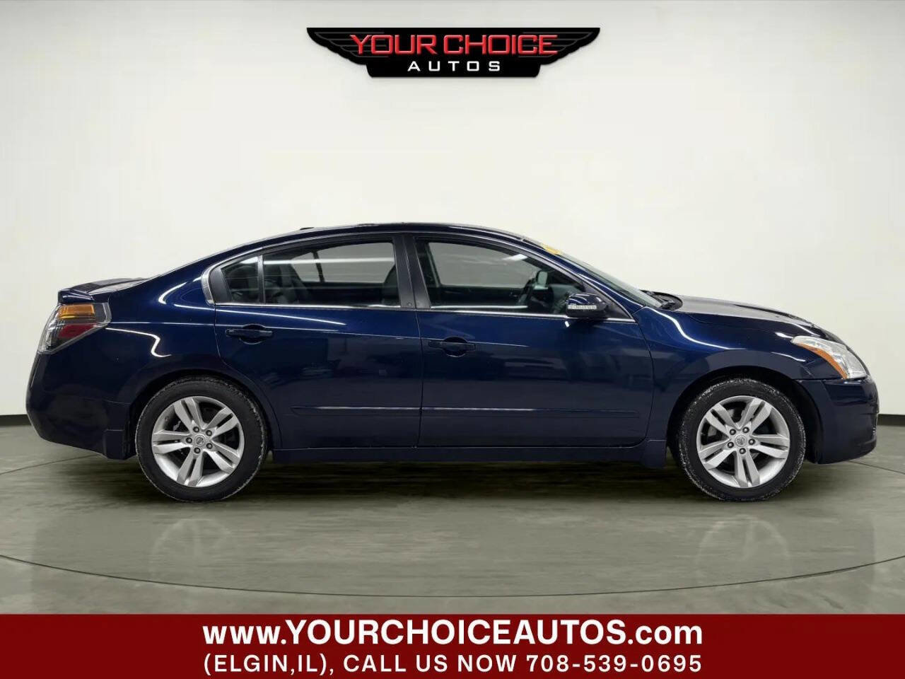 Used 2011 Nissan Altima 3.5 SR w/ 3.5SR Premium Pkg image 6