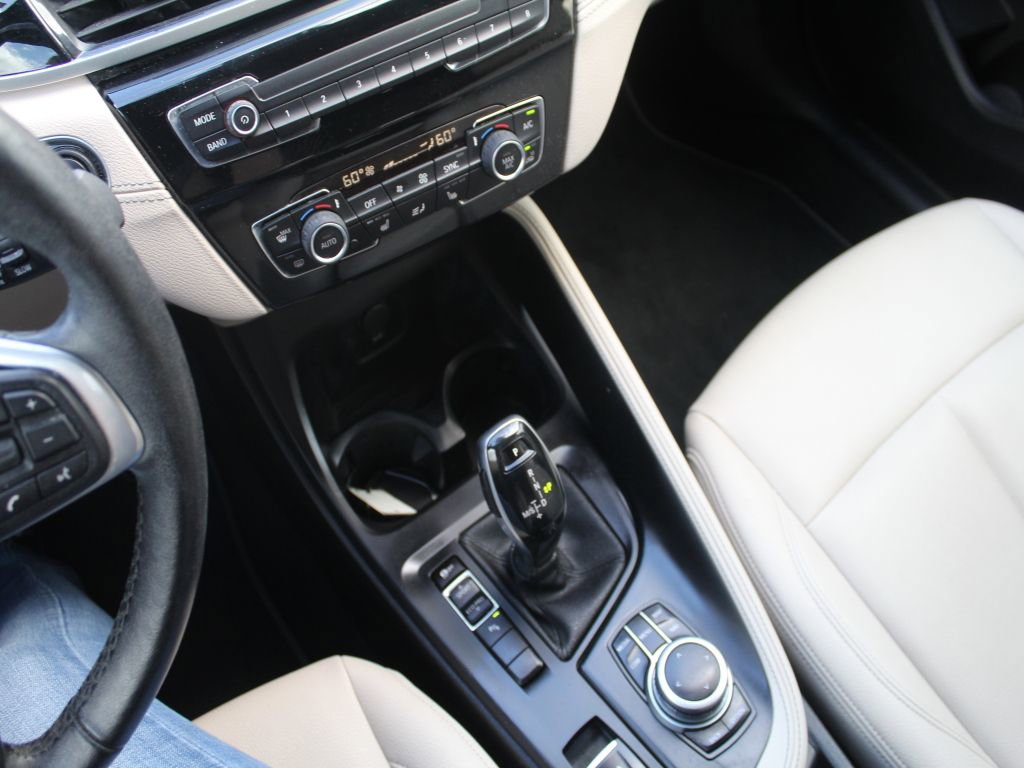 Used 2021 BMW X1 sDrive28i w/ Convenience Package image 16