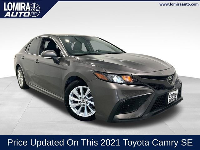 Used 2021 Toyota Camry SE