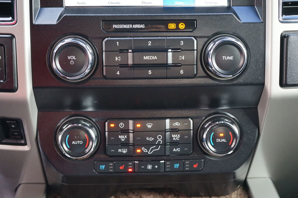 Used 2019 Ford F250 Lariat w/ Lariat Value Package image 20