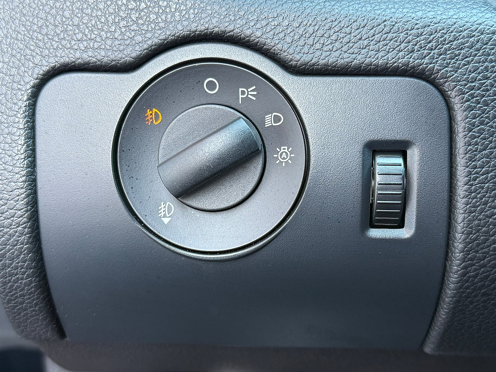 Used 2013 Ford Mustang GT Premium w/ Brembo Brake Pkg image 39