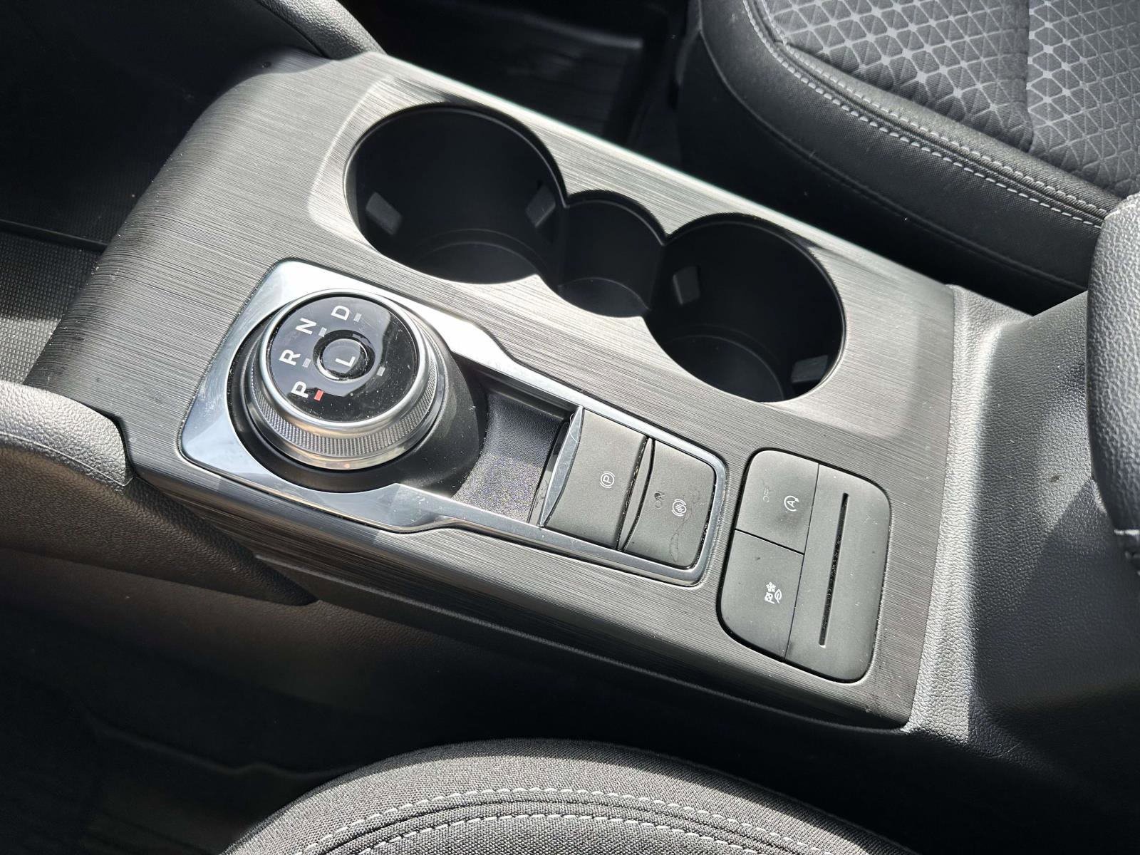 Used 2025 Ford Escape Active w/ Cold Weather Package FWD image 27