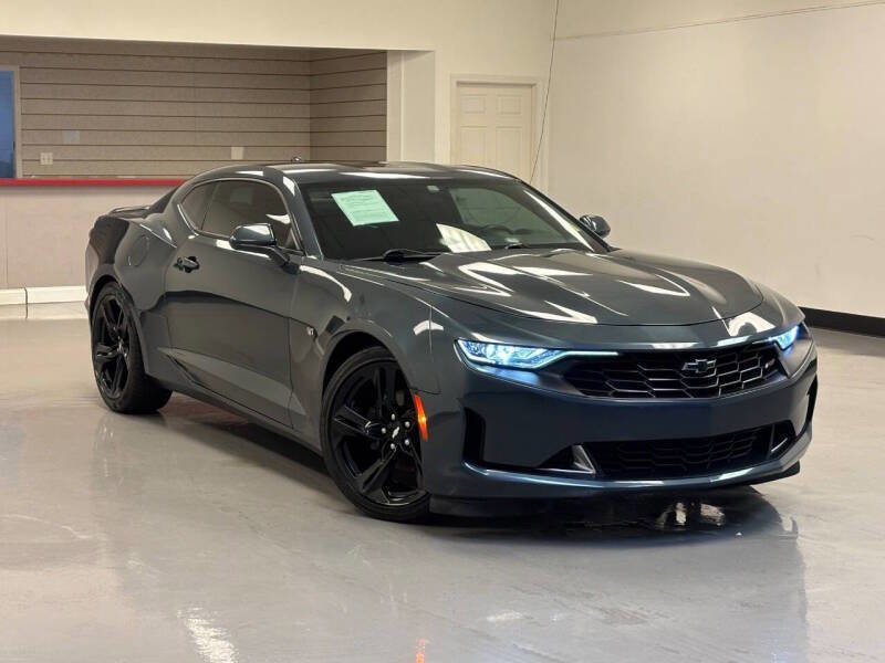 Used 2019 Chevrolet Camaro LT w/ RS Package image 3