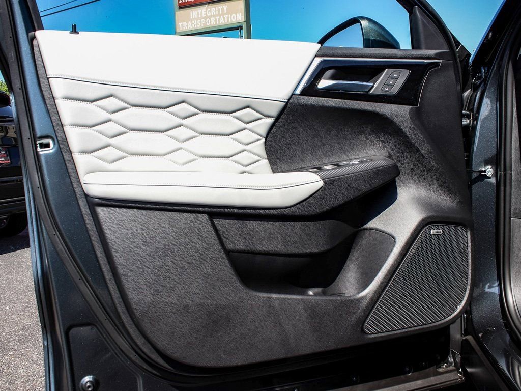 New 2025 Mitsubishi Outlander SEL AWD/4WD image 14