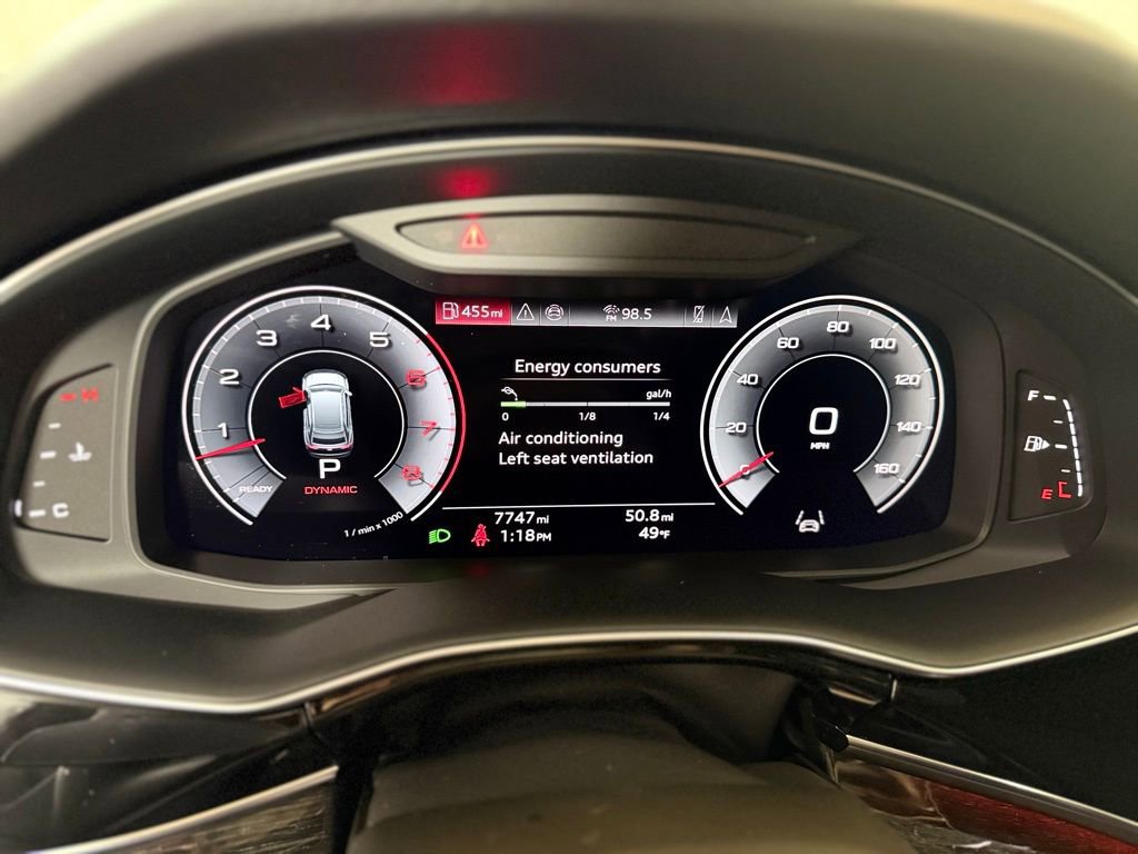 Used 2025 Audi Q8 Premium Plus image 13