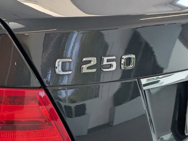 Used 2012 Mercedes-Benz C 250 Sedan image 9