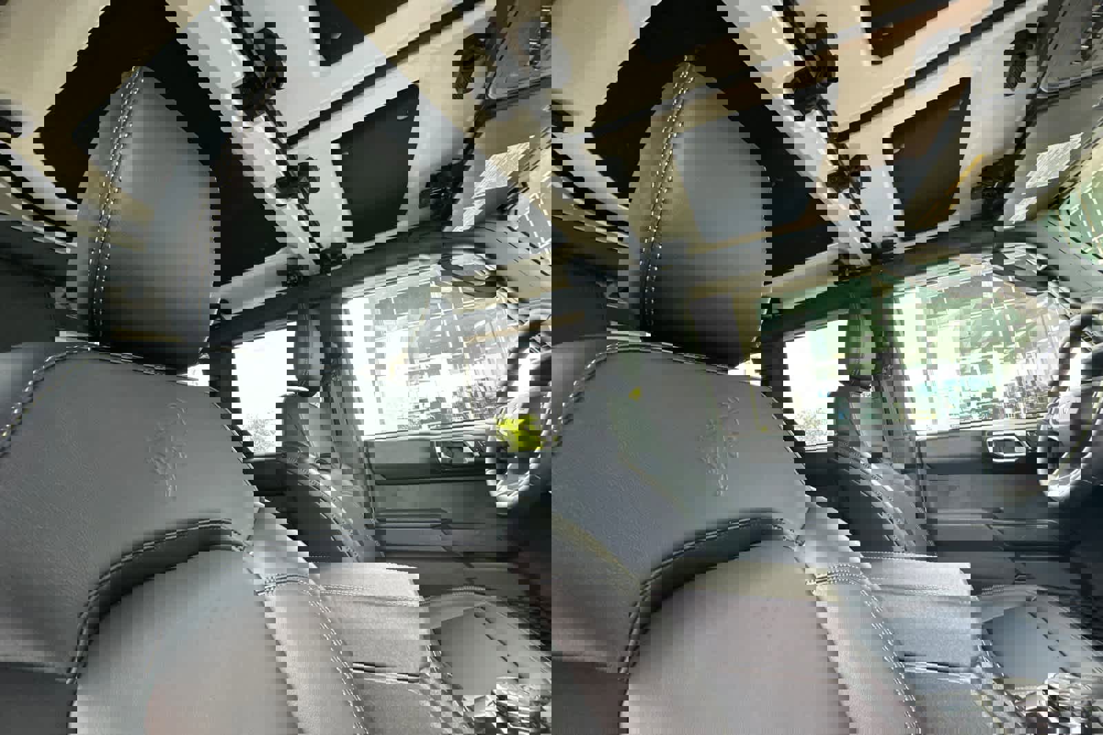 New 2026 Ford Bronco Badlands image 18