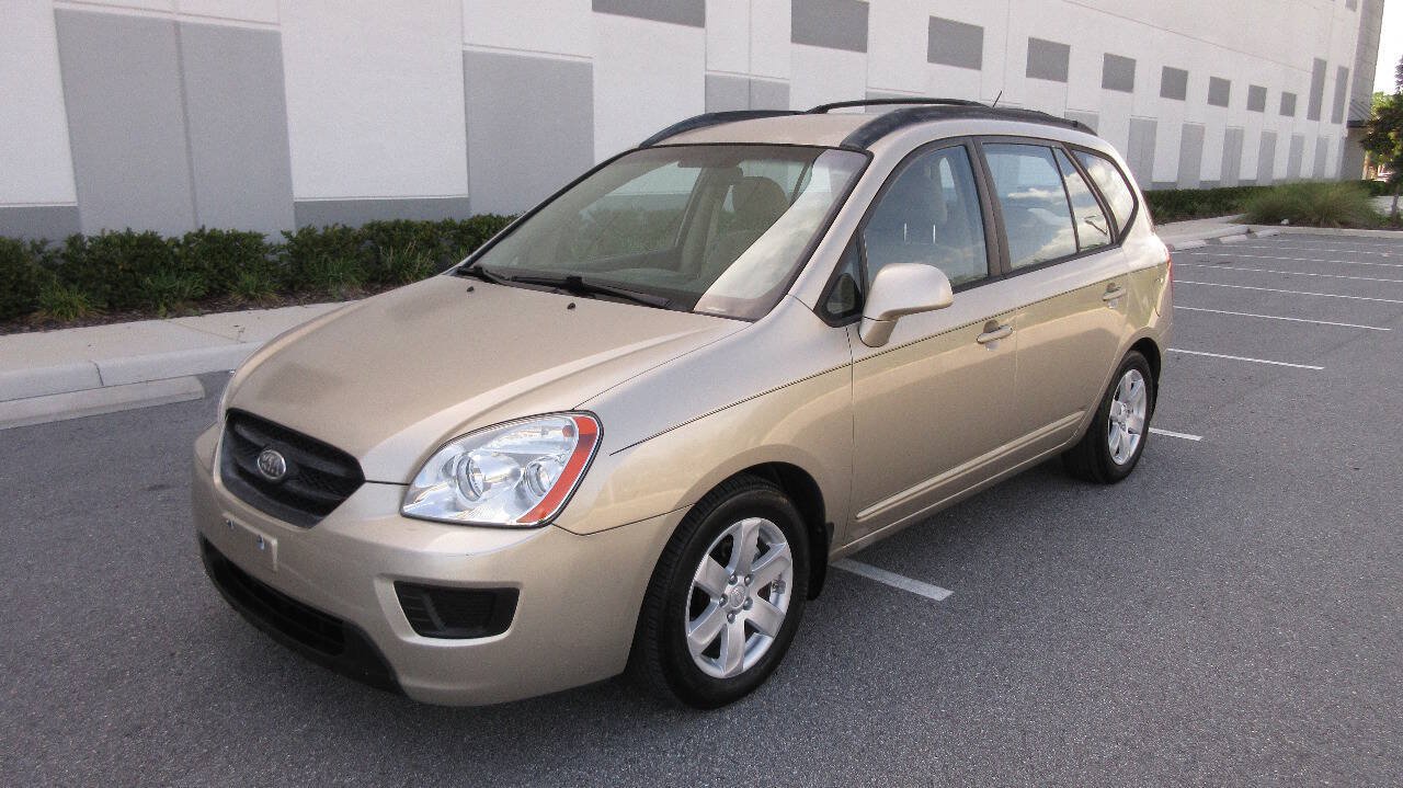 Used 2008 Kia Rondo LX FWD image 1
