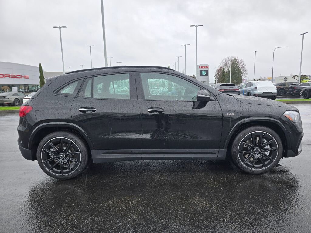 New 2026 Mercedes-Benz GLA 35 AMG 4MATIC image 7