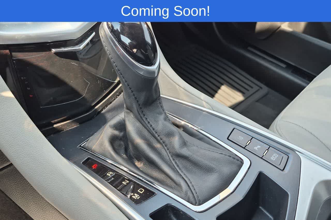 Used 2015 Cadillac SRX Luxury w/ Driver Awareness Package AWD/4WD image 33