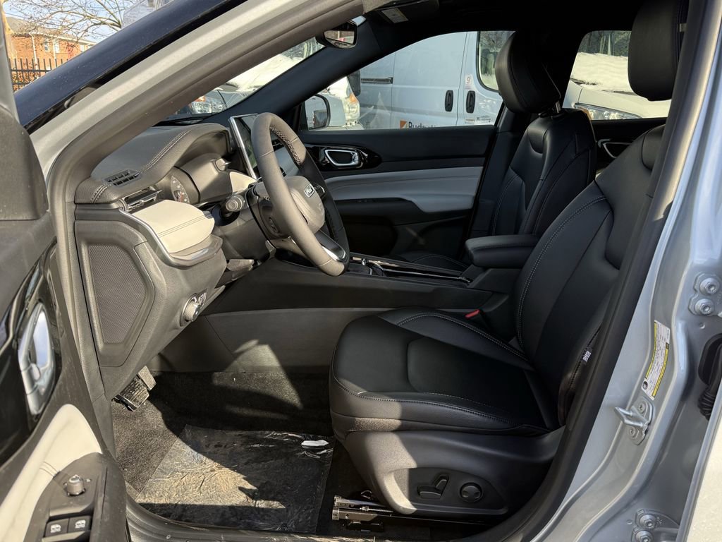 New 2026 Jeep Compass Limited image 11