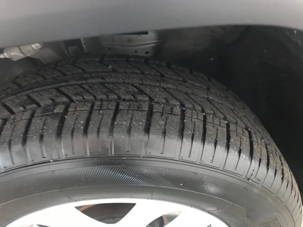 Used 2023 Jeep Grand Cherokee L Laredo image 39