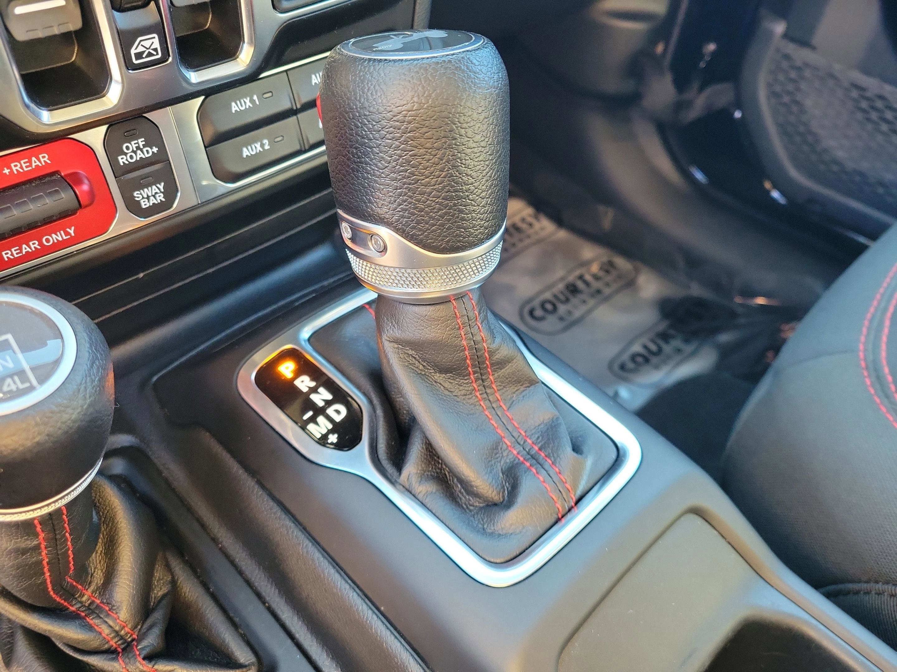 Used 2021 Jeep Wrangler Unlimited Rubicon w/ Xtreme Recon 35" Tire Package image 26