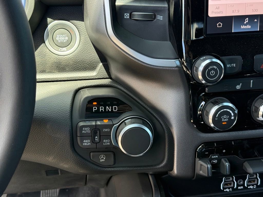 New 2026 RAM 1500 Big Horn w/ Night Edition AWD/4WD image 19