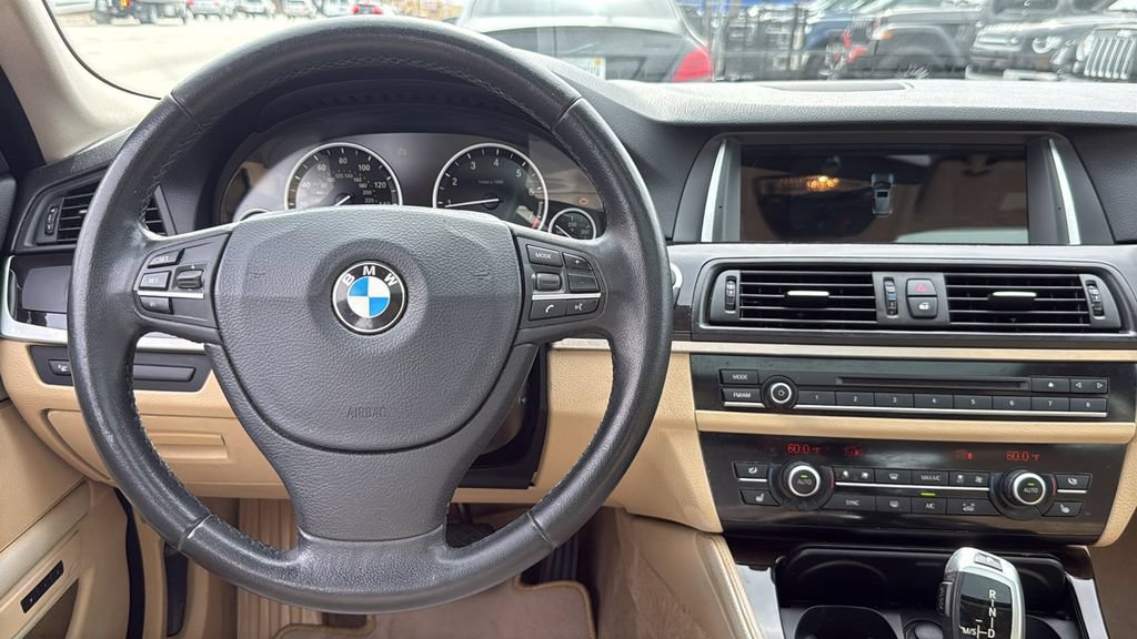 Used 2014 BMW 528i Sedan RWD image 31