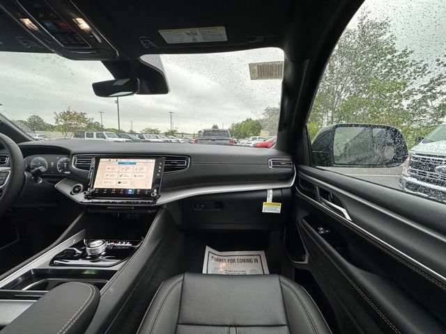 New 2026 Jeep Grand Wagoneer 4WD image 28