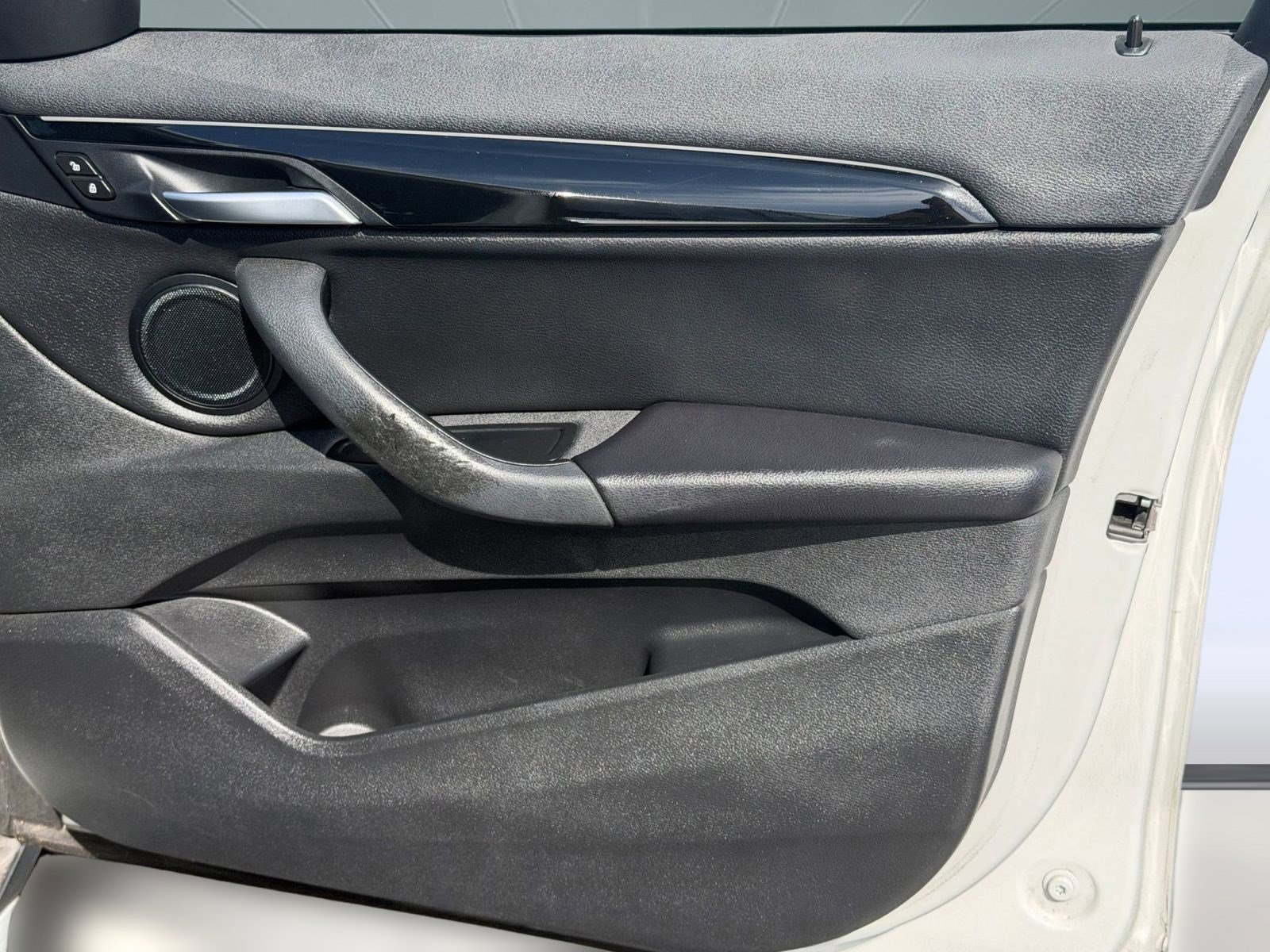 Used 2017 BMW X1 sDrive28i image 33