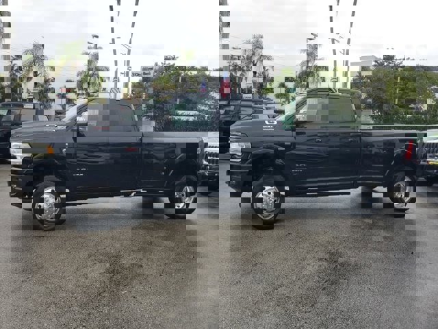 Certified 2022 RAM 3500 Laramie image 4