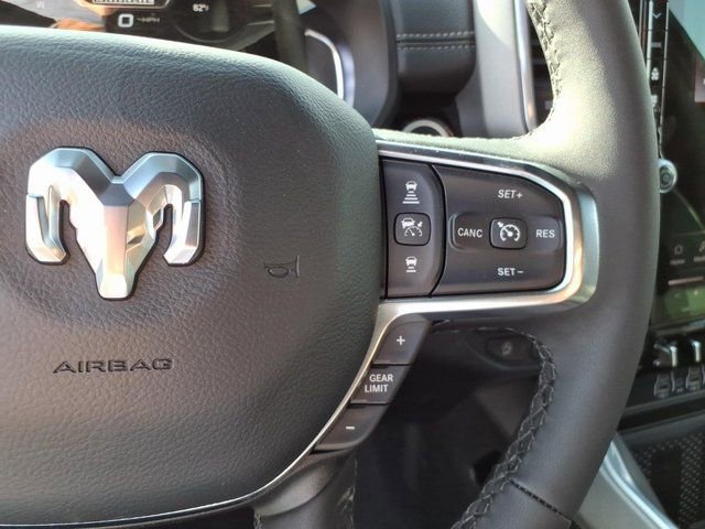 New 2026 RAM 1500 Laramie AWD/4WD image 11