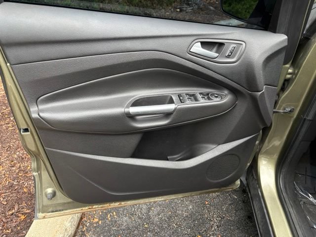 Used 2013 Ford Escape SE FWD image 15