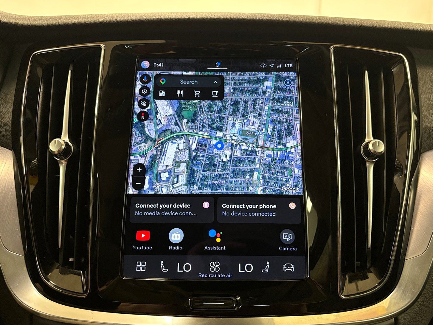 Used 2024 Volvo S60 B5 Core FWD image 19