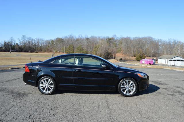 Used 2011 Volvo C70 T5 w/ Convenience Pkg image 63