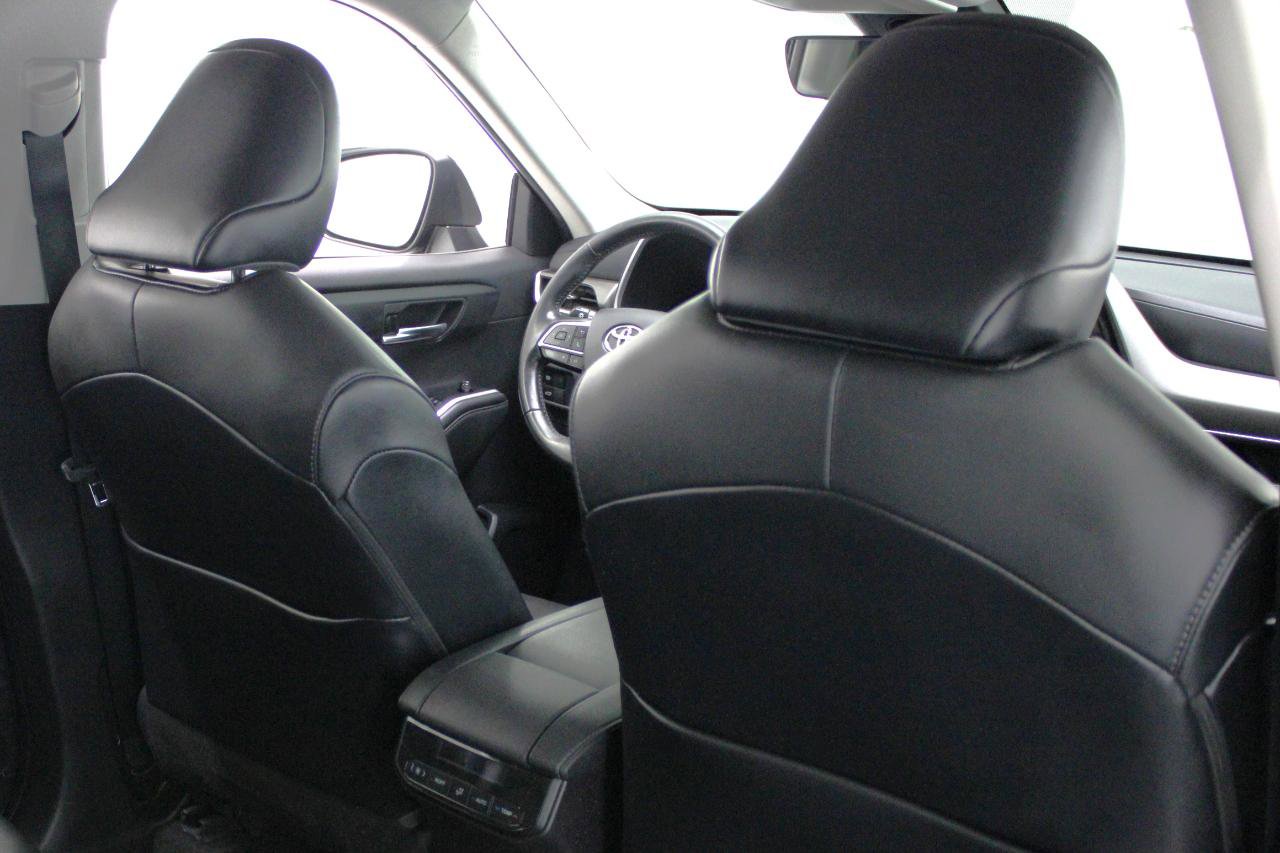 Used 2021 Toyota Highlander XLE image 40