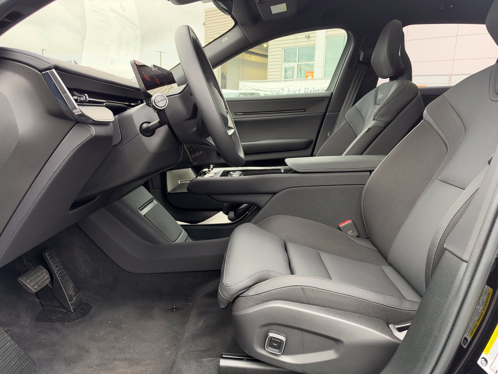 Used 2025 Polestar Polestar 3 AWD/4WD image 17