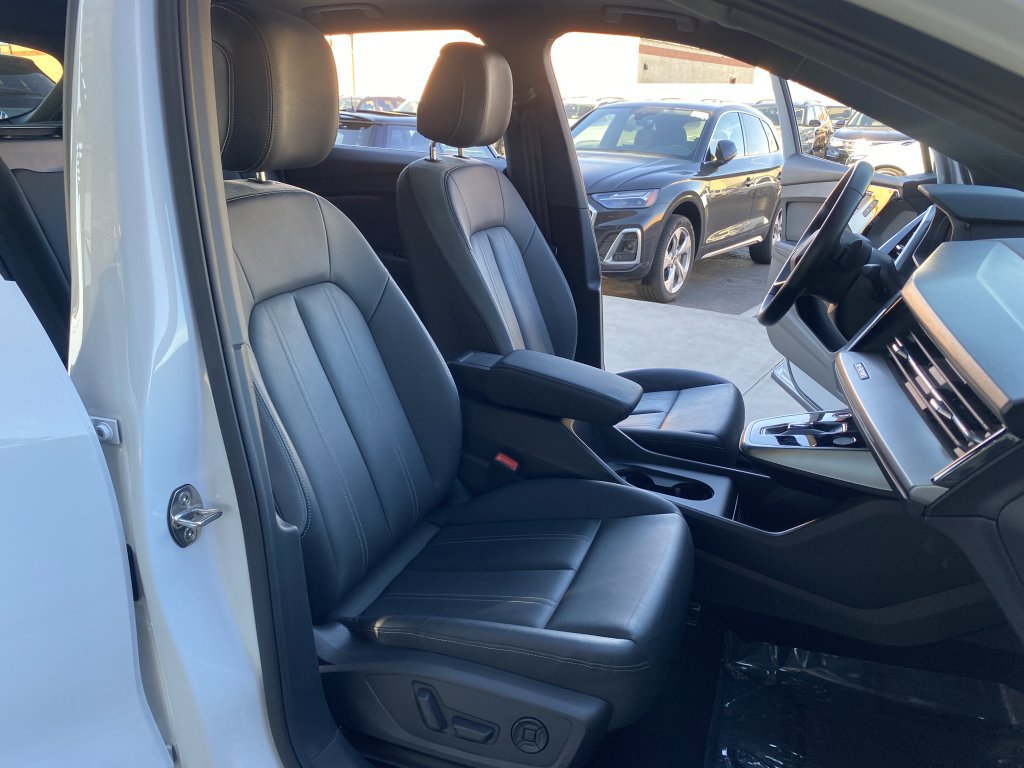 Used 2022 Audi Q4 e-tron Premium Plus image 20