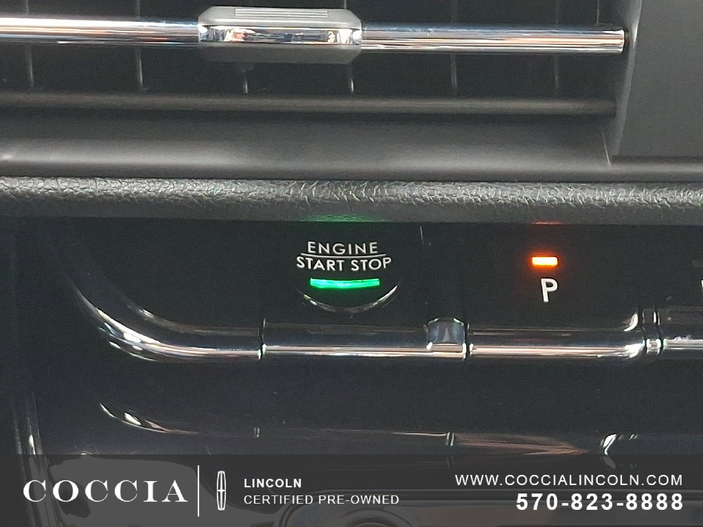 Certified 2023 Lincoln Corsair AWD w/ Equipment Group 101A image 25