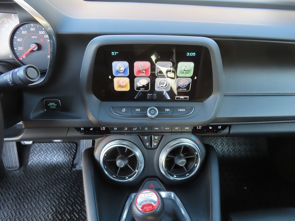 Used 2017 Chevrolet Camaro SS image 5