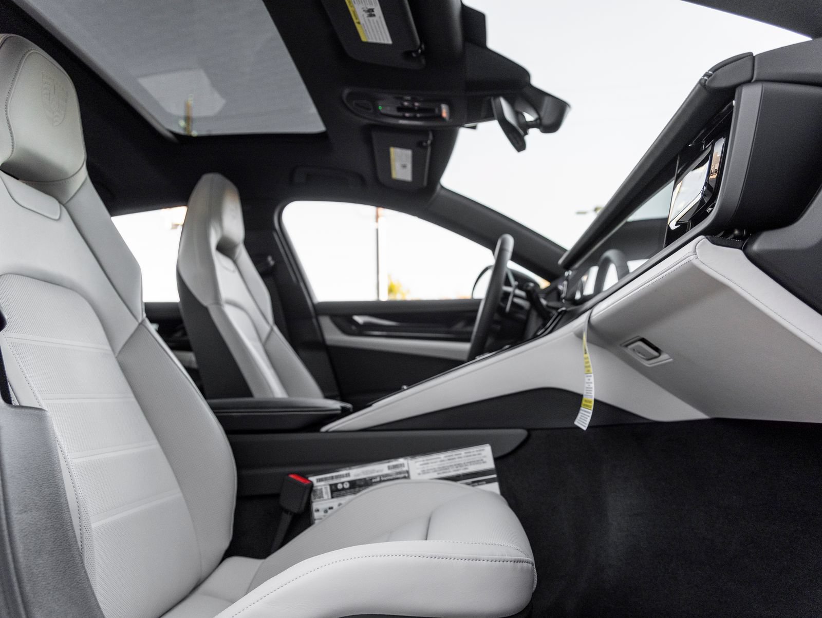 Certified 2026 Porsche Panamera 4 AWD/4WD image 38