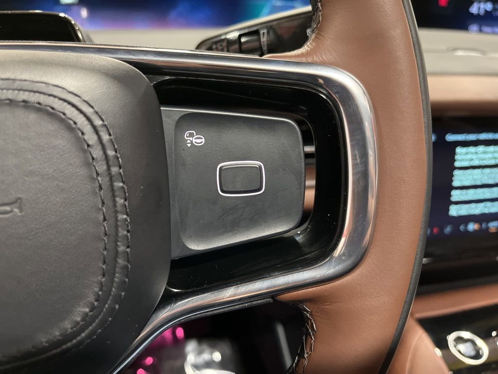 Used 2025 Lincoln Navigator L Reserve image 28