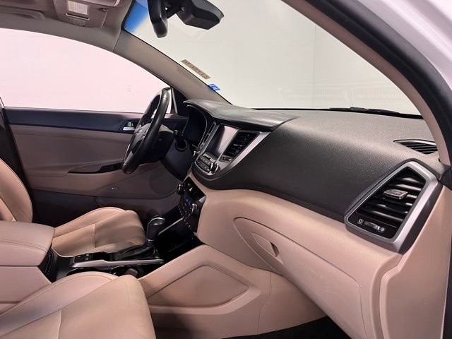 Used 2017 Hyundai Tucson Limited w/ Limited Ultimate Package 03 image 11