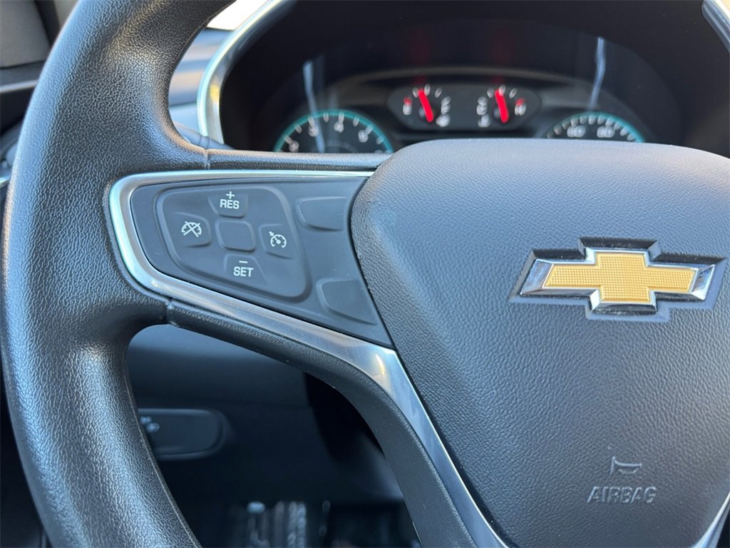 Used 2018 Chevrolet Equinox LS image 21