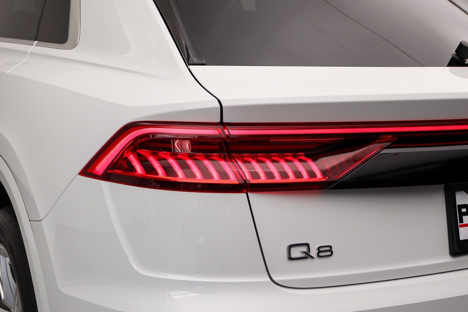Used 2023 Audi Q8 Premium Plus w/ Premium Plus Package AWD/4WD image 13